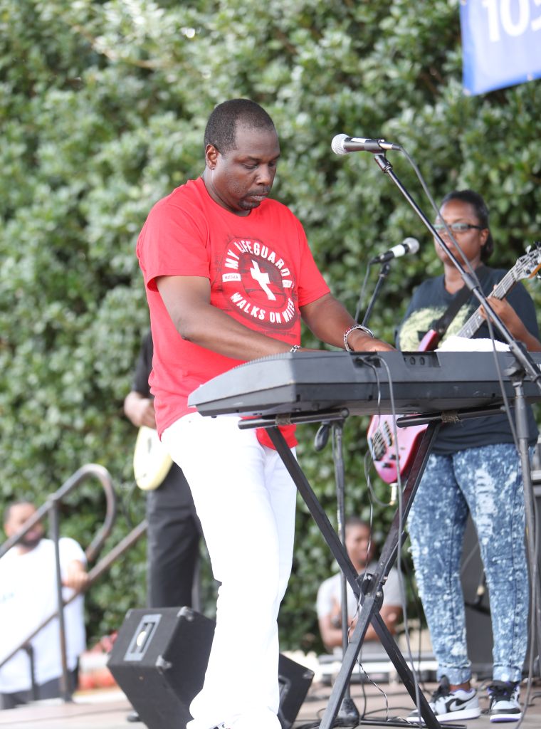 Quentin Bullock Performance At Unity In The Community 2014