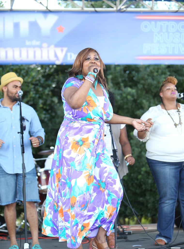 Kim Person Performance At Unity In The Community 2014