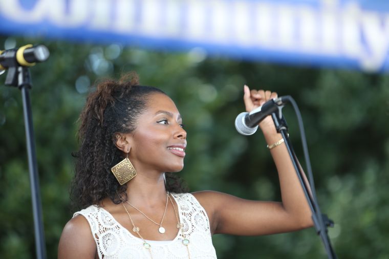 Kim Person Performance At Unity In The Community 2014