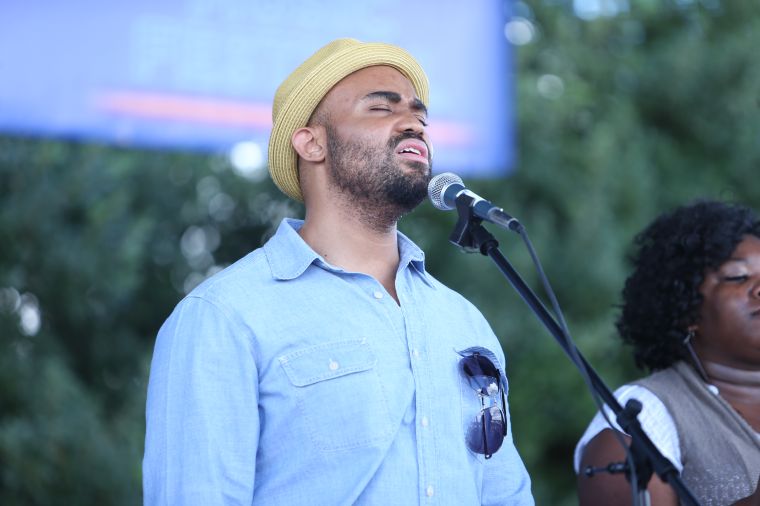 Kim Person Performance At Unity In The Community 2014