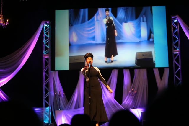 Jessica Reedy Performs At Lamplighter Awards 2014