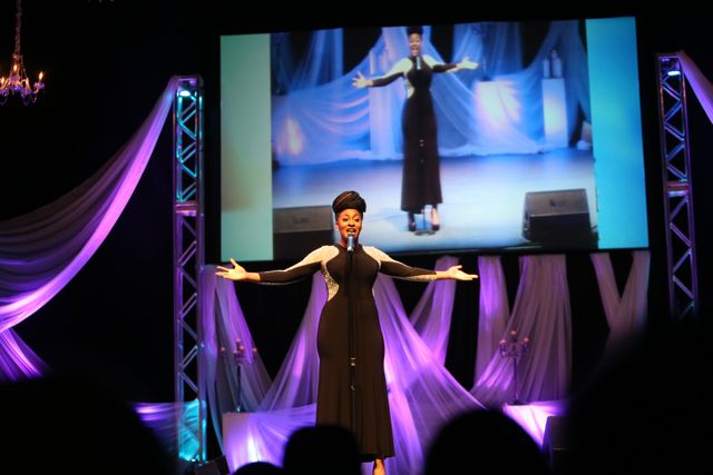 Jessica Reedy Performs At Lamplighter Awards 2014