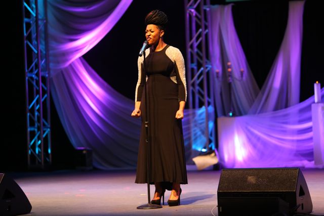 Jessica Reedy Performs At Lamplighter Awards 2014