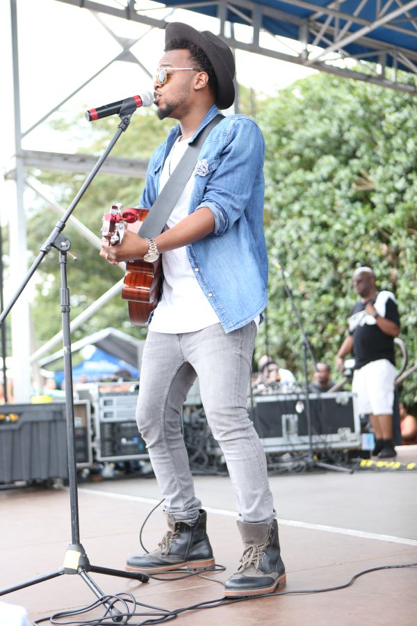 Travis Green Performs At Unity In the Community