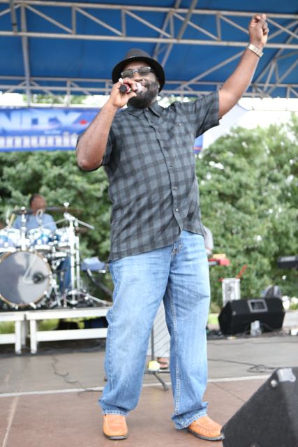 Luther Barnes performs at Unity in the Community