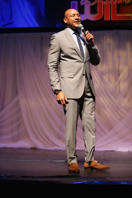 Brian Courtney Wilson Performs At The Lamplighter Awards 2015