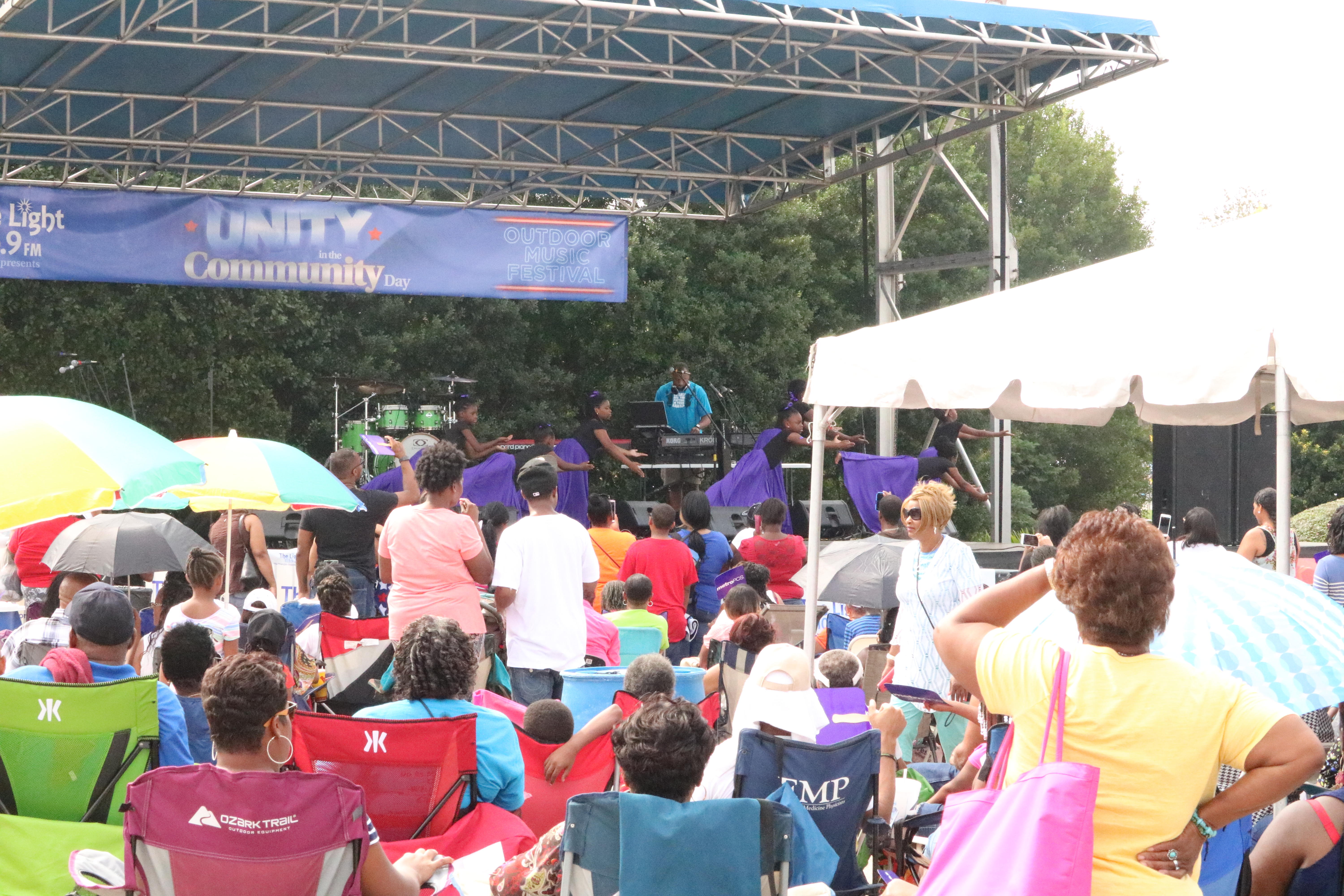 2016 Unity In The Community Day Crowd Pictures