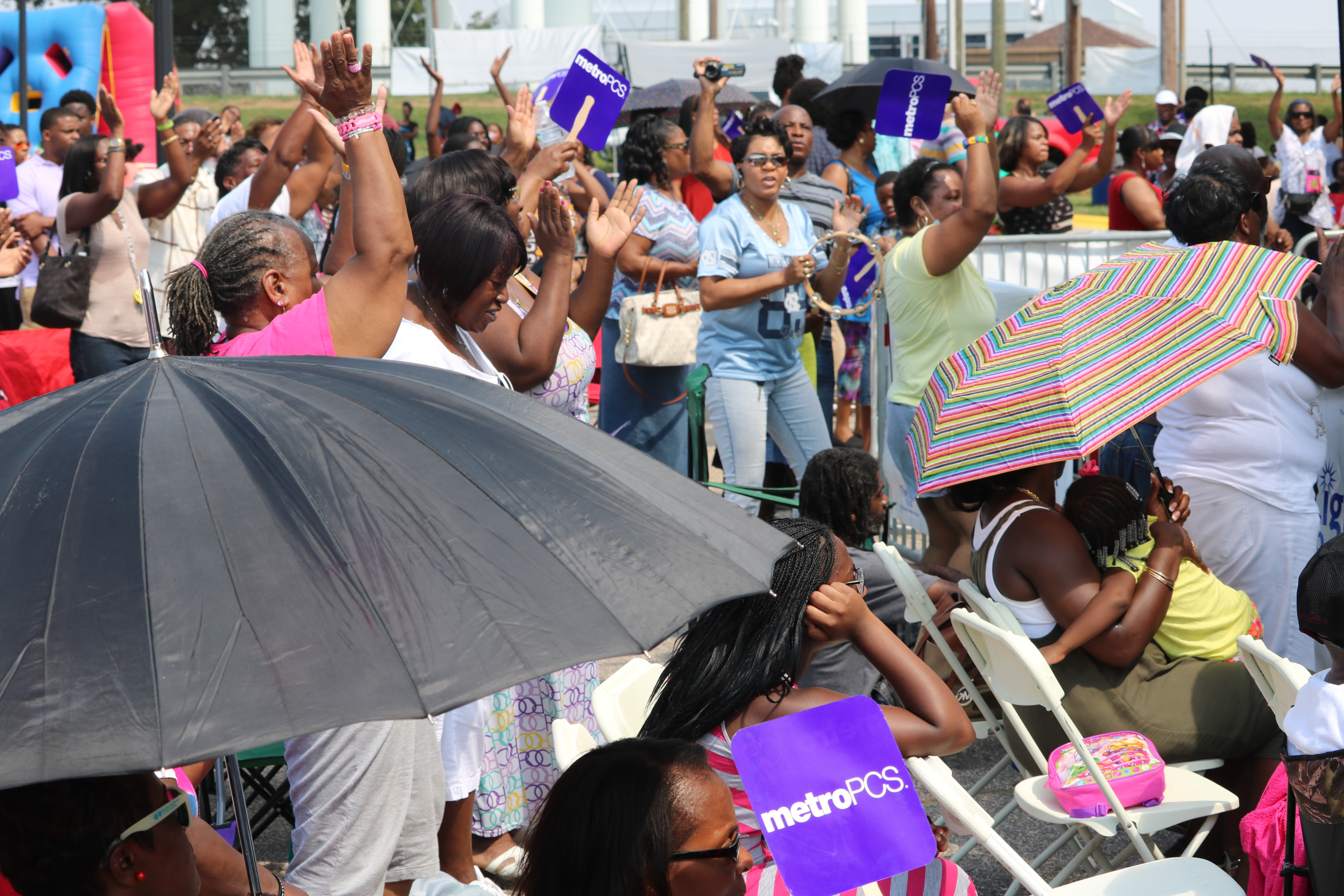 2016 Unity In The Community Day Crowd Pictures